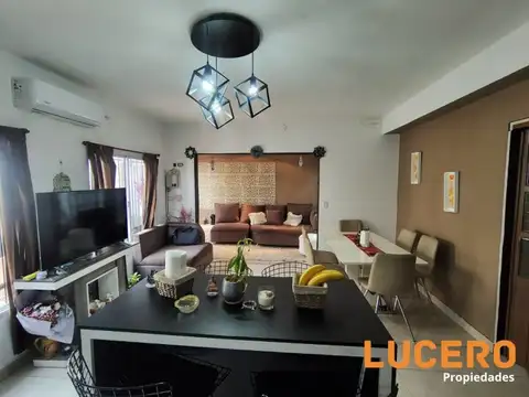 Depto Tipo Casa 5 ambientes con 1 baño