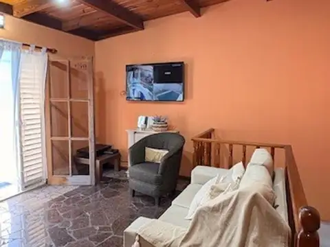 Casa en Venta con 5 cocheras