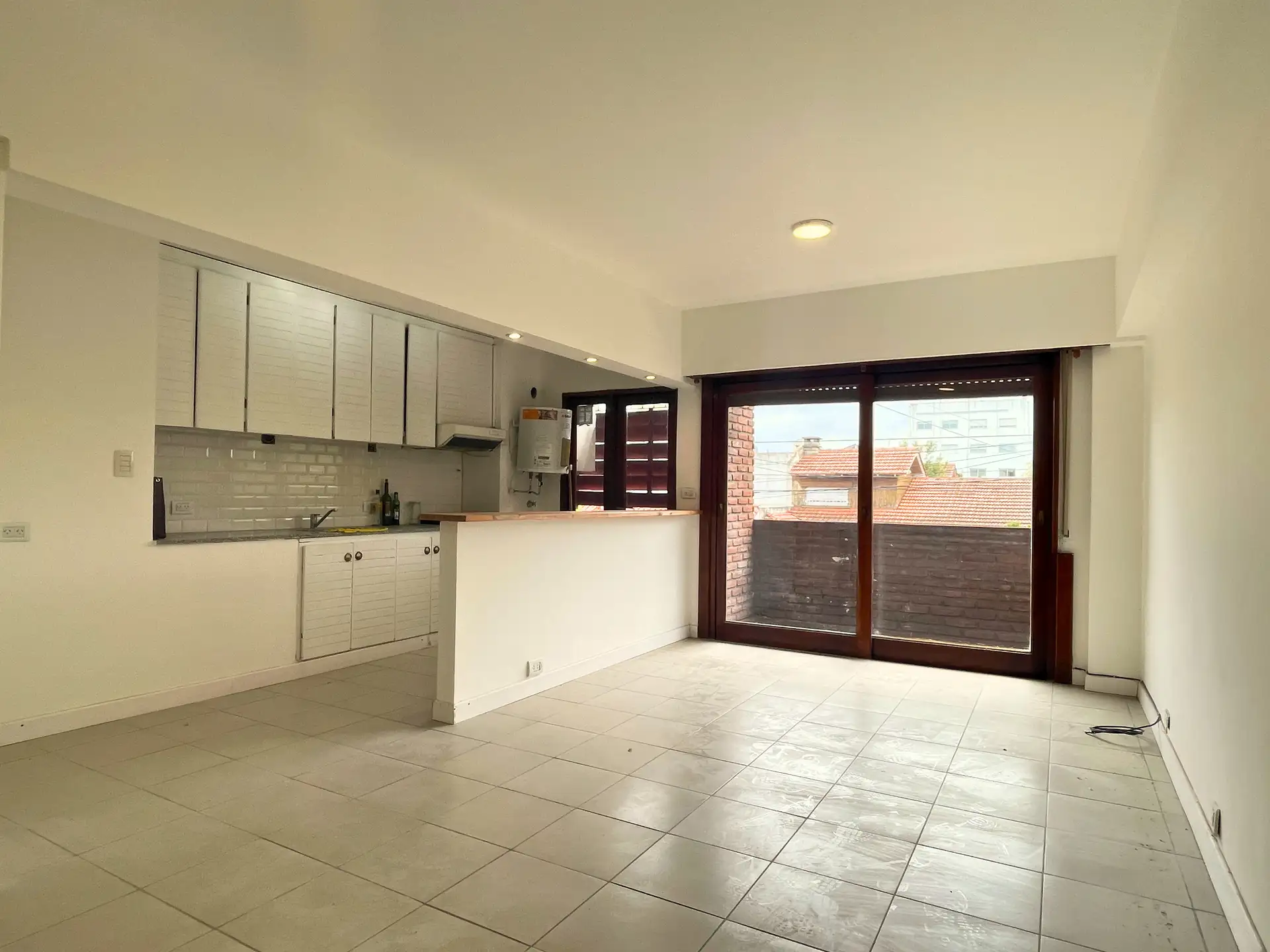 Semipiso 2 amb, 45m² en Macrocentro con balcón y terraza