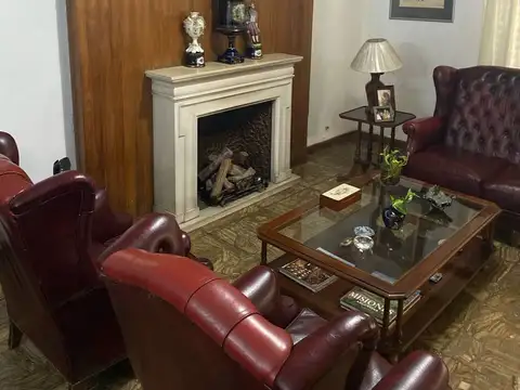 Casa en Venta en General San Martin, USD 195.000