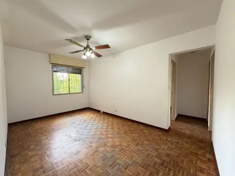 Lascano 3700, Piso 1