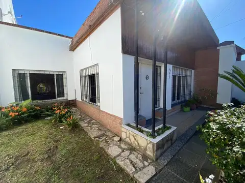Casa en Venta en Villa Ballester, USD 179.000