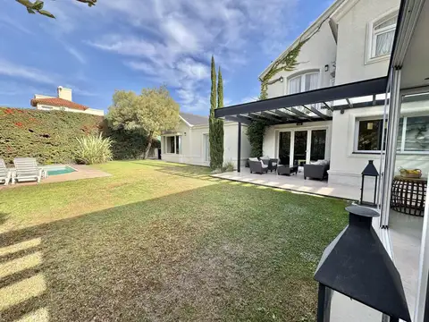 Casa en Venta en Mendoza, USD 515.000