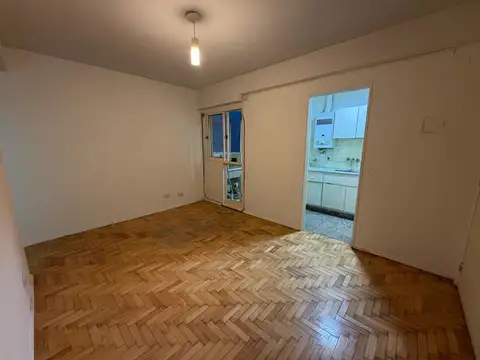 Avenida Raúl Scalabrini Ortiz 2300, Piso 3
