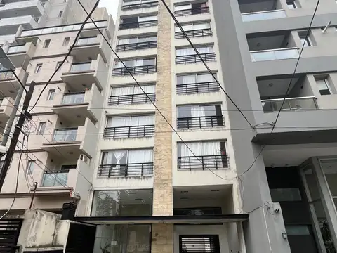 IMPERDIBLE DEPTO DE 2 AMB EN LOMITAS