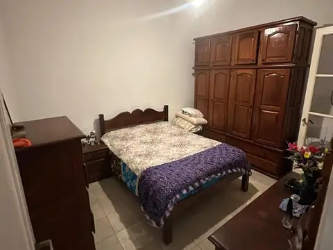 Depto Tipo Casa en Venta 70 años