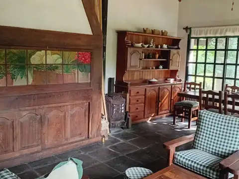 Casa en Venta con 1 cochera
