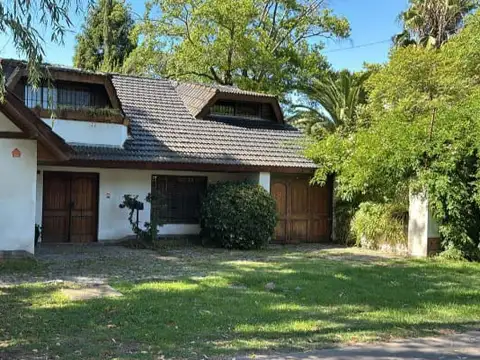 Casa en Venta de 5 dormitorios