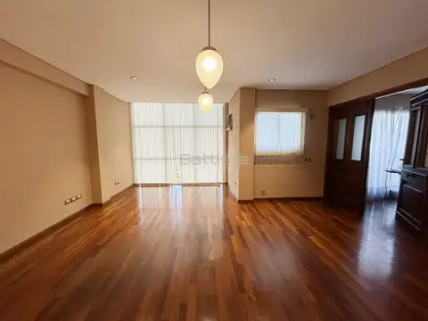 Oficina en Alquiler en Ramos Mejia, $ 1.500.000