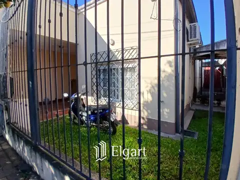 Casa - Venta - Argentina, San Miguel de Tucumán - Raúl Colombres 700