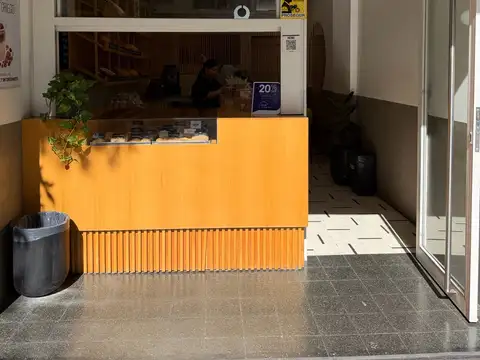 Av pueyrredon al 900