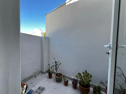 Oficina en Alquiler 89 años