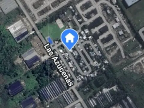 Las Azucenas e/ Avenida Inmigrantes y Estensoro