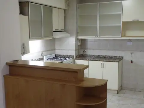Departamento 3 ambientes con 1 baño