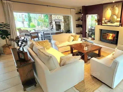 Casa en Venta al Suroeste