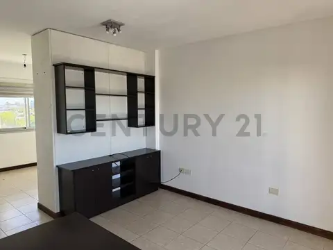 Departamento en Alquiler con 1 cochera