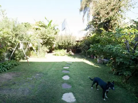 Venta Casa 8 amb.garage jardin  Vicente López