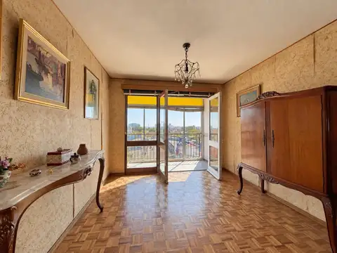 Venta Apartamento 2 dormitorios balcón Tres Cruces