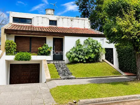 Casa  en Venta en Merlo
