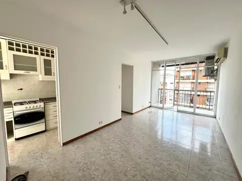Departamento de 4 ambientes en venta en Acassuso