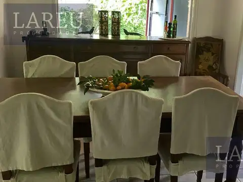 Casa 3 ambientes con 2 baños
