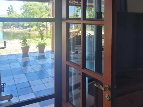 Casa en venta - 3 Dormitorios 3 Baños - Córdoba