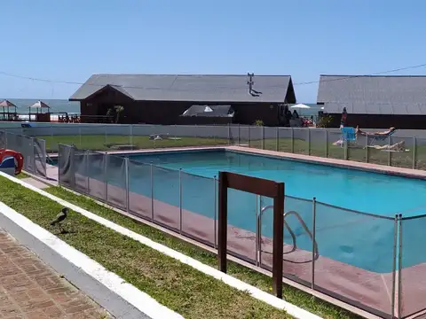 Alq Temp Departamento 2 ambientes c/piscina frente al mar 
