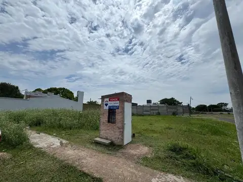 TERRENO EN VENTA - ATRAS DEL CLUB DE REGATAS