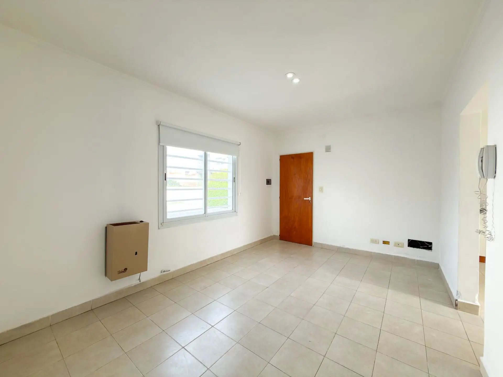 Departamento 2 ambientes en venta - Planta baja - Constitución 1500