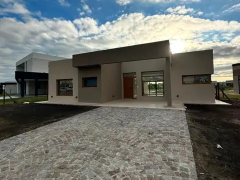 El Deslinde 1100