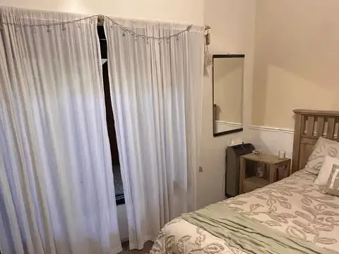 Depto Tipo Casa 2 ambientes con 1 baño
