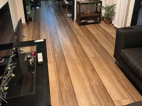 Depto Tipo Casa en Venta al Este