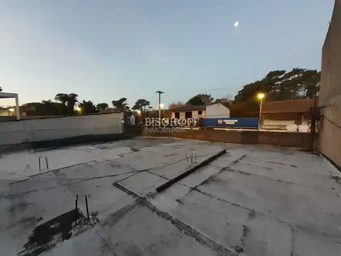 ESPACIO AÉREO DE LOCALES, SOBRE AVENIDA BUENOS AIRES