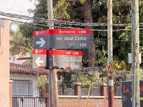 Local en Venta en Moron Sur, USD 185.000