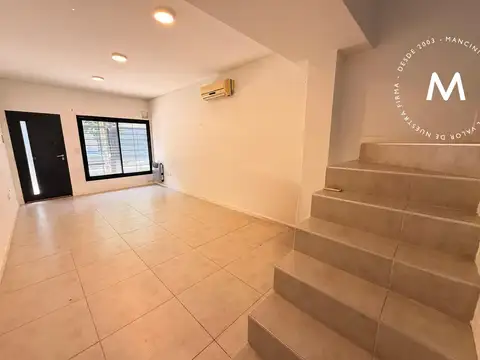 Depto Tipo Casa en Alquiler en General San Martin, $ 1.400.000