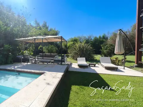 Casa en Venta en Barrio Cube, USD 260.000