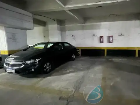 Cochera en primer subsuelo por rampa