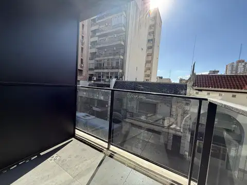 VENTA - DEPARTAMENTO MONOAMBIENTE - CENTRO