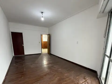 Avenida Lacarra 100
