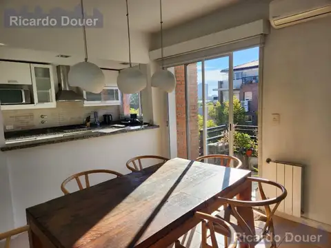 Departamento 5 ambientes con 2 baños