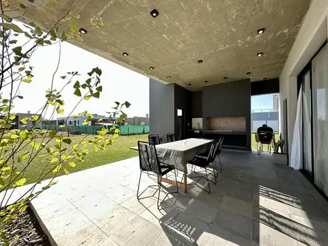 Casa en Venta 1 año