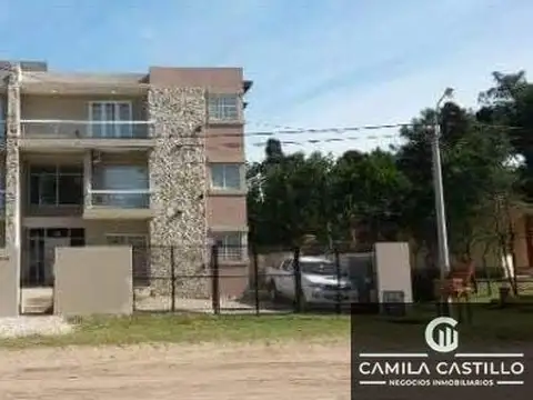 Departamento en venta de 2 dormitorios c/ cochera en Zona Centro