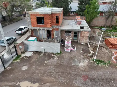 Depto Tipo Casa en Venta con 1 cocheras