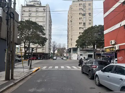 Local en Alquiler en Olivos, $ 600.000