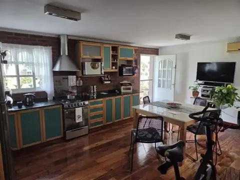Casa en Venta en El Palomar, USD 278.000