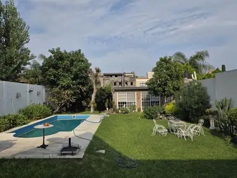 Casa en Venta de 4 dormitorios