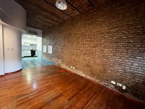 Depto Tipo Casa en Alquiler de 3 ambientes