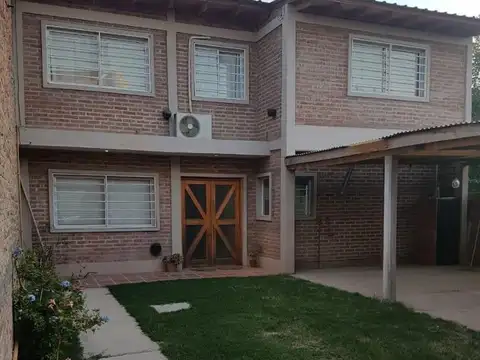 VENTA complejo 4 departamentos Cipolletti inversión.