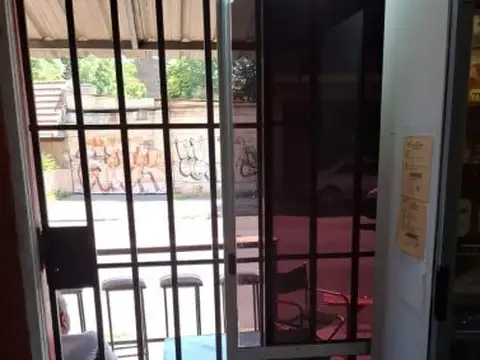 Local en Venta en Lanus Este, USD 40.000