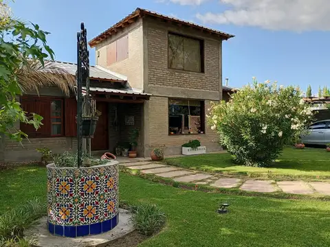 Casa en Venta en La Consulta, San Carlos